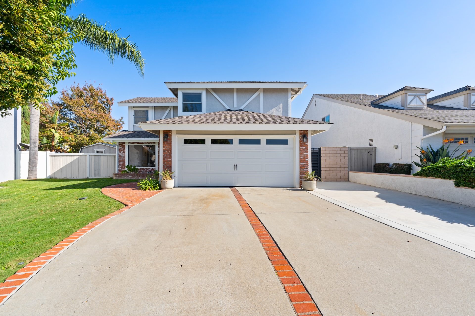 7 Boone Property - Interior View